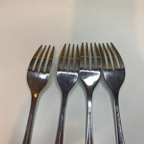 TE Todd English 4 Piece Stainless Steel dinner forks Set China - Picture 6 of 7
